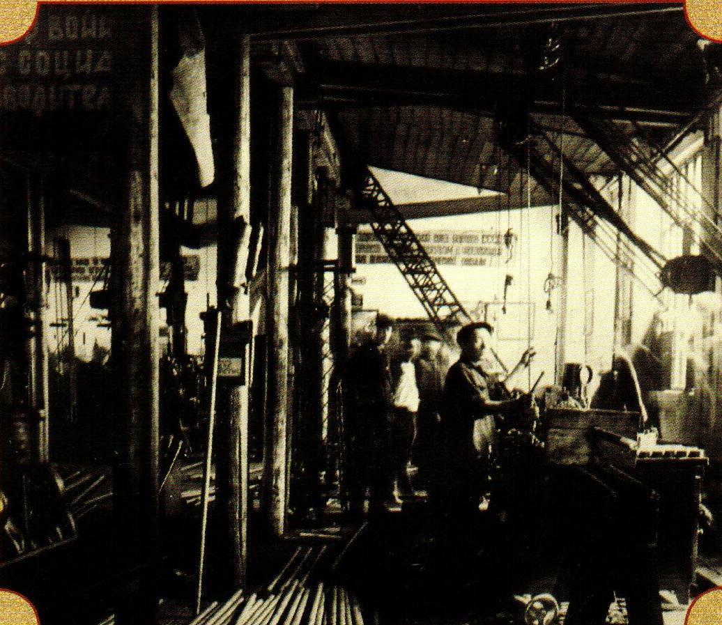 Цех Кемеровского АТЗ, 1930-е годы.